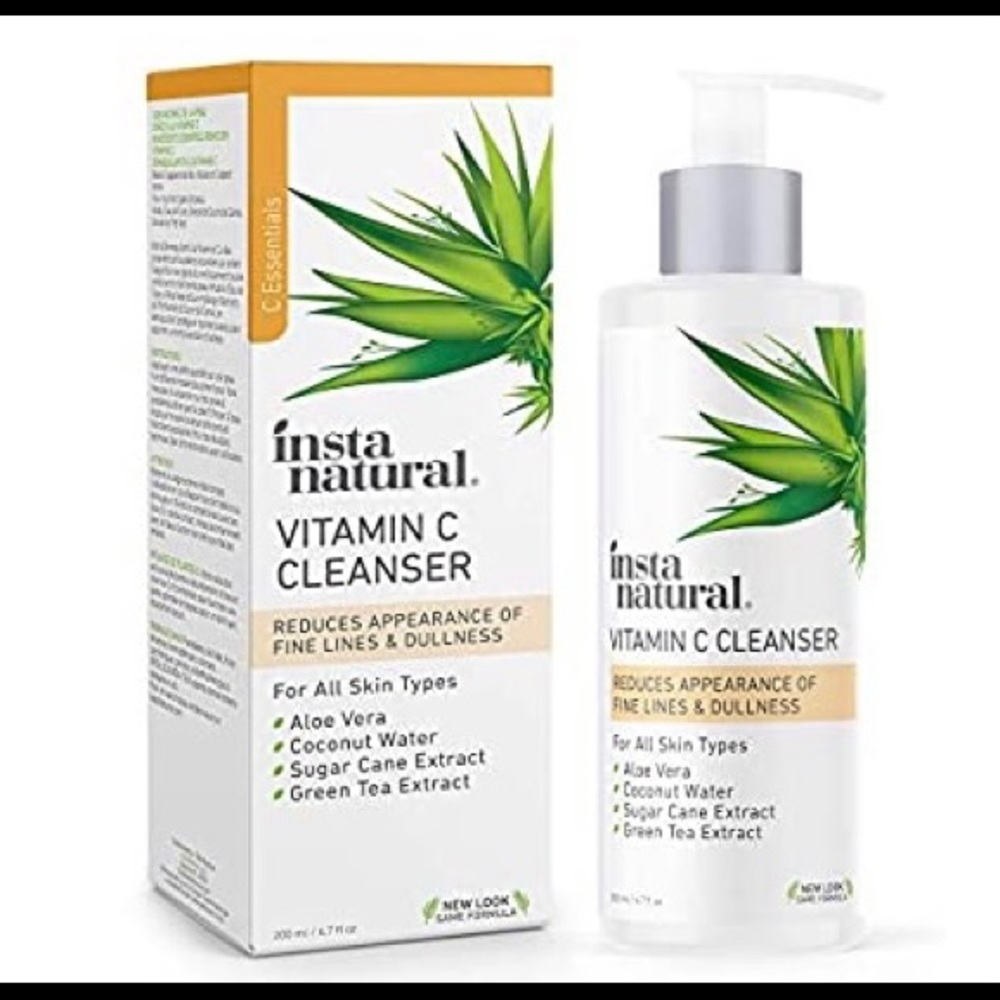 Vitamin c cleanser and scrub